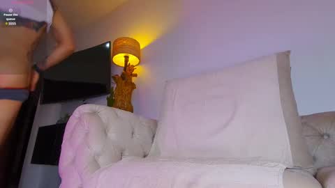 Snapshot of eros_hathor chatting on February 6, 11:15 pm rr online show from February 6, 11:15 pm