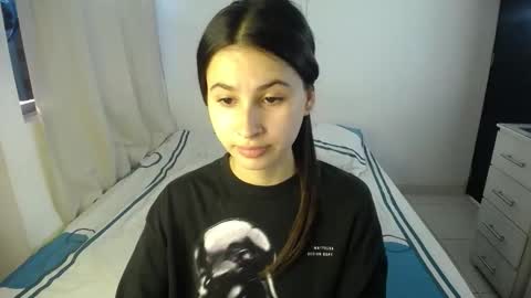 erosgirls_ online show from October 5, 8:18 pm