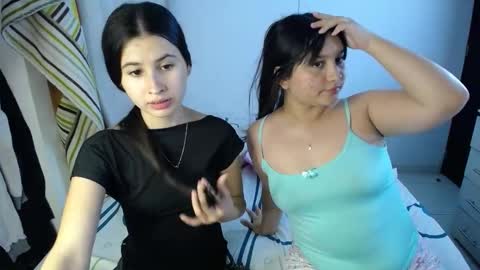 erosgirls_ online show from November 15, 2:53 am