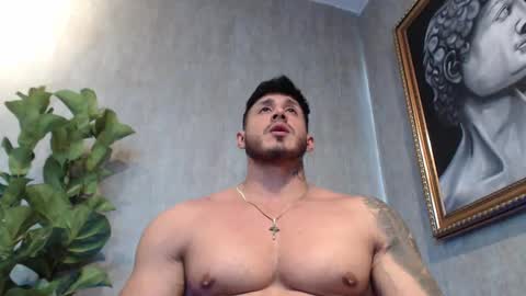 Snapshot of erossteel chatting on March 6, 10:36 pm erossteel online show from March 6, 10:36 pm