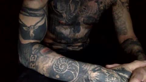 Snapshot of eroticcloseups chatting on March 5, 7:06 pm Erotic CloseUps online show from March 5, 7:06 pm