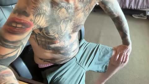 Snapshot of eroticcloseups chatting on September 16, 6:31 pm Erotic CloseUps online show from September 16, 6:31 pm