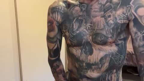 Snapshot of eroticcloseups chatting on September 17, 6:20 pm Erotic CloseUps online show from September 17, 6:20 pm