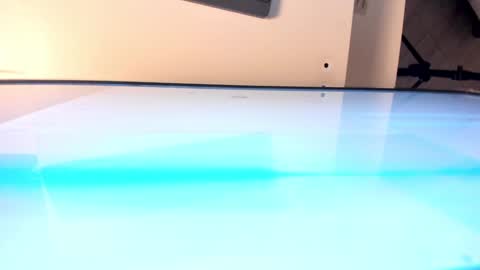 Escarlet online show from January 3, 12:30 pm