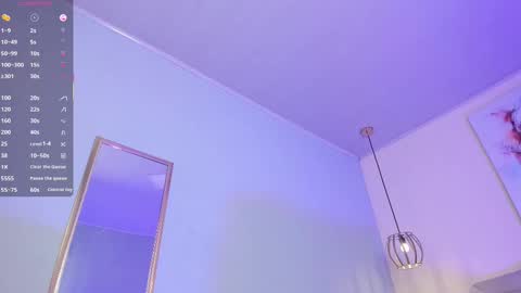 Escarlet online show from September 25, 1:37 pm