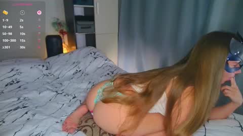 Esenia online show from September 17, 6:09 pm