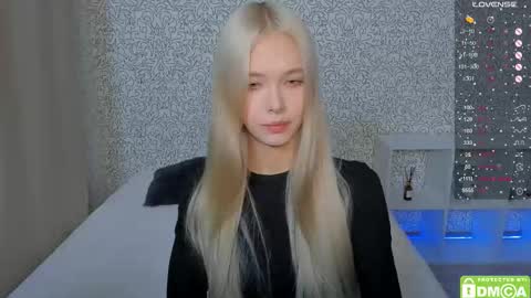 Megan and Brad online show from November 17, 4:18 am