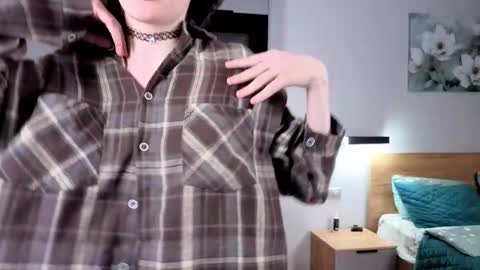 EshleGreen online show from November 7, 3:12 pm