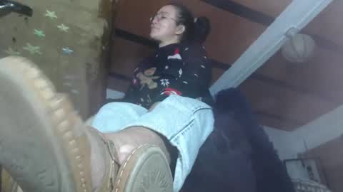 Eskela911 online show from December 9, 4:12 am