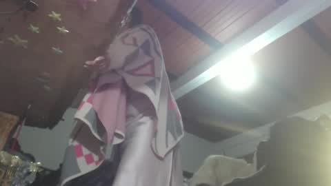 Eskela911 online show from December 27, 3:42 am