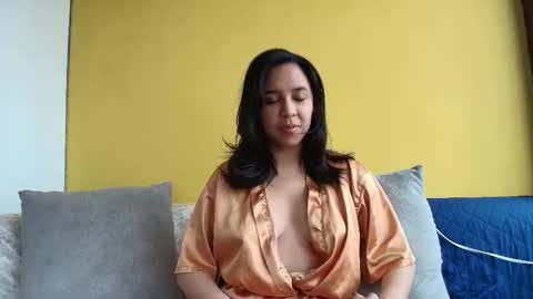 Snapshot of esmerald_1111 chatting on November 17, 2:12 pm Esmeralda online show from November 17, 2:12 pm