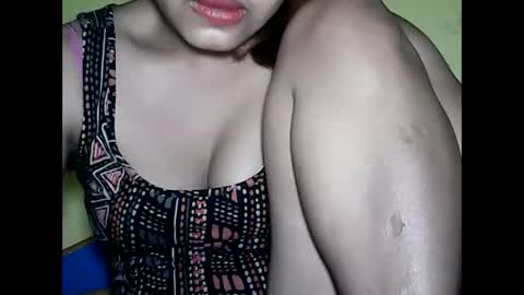 especialgirl_28 online show from December 22, 4:17 pm