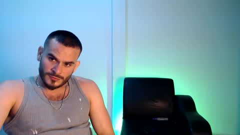 Esteban Fernandez online show from November 6, 2:45 am