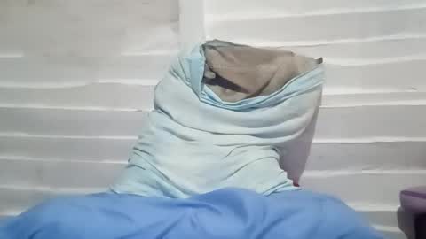 Snapshot of estebanbigcock23 chatting on November 19, 7:47 pm estebanbigcock23 online show from November 19, 7:47 pm