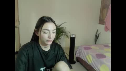 estefa1 online show from September 30, 8:25 pm