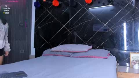 Stefy online show from November 13, 4:00 am