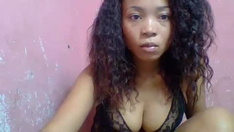 estelah20 online show from October 15, 7:19 am