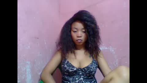 estelah20 online show from November 11, 5:51 am