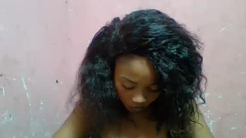 estelah20 online show from November 20, 7:52 am