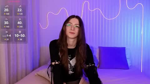 Ester online show from December 12, 2:04 am