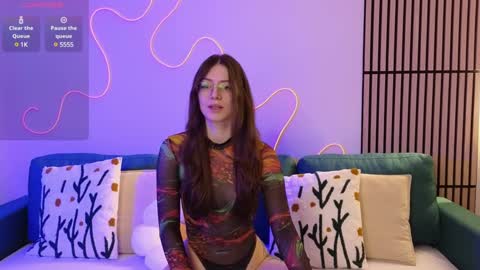 Ester online show from February 19, 10:31 pm