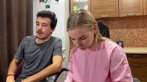 Snapshot of ester_vixen chatting on October 20, 7:03 pm Ester online show from October 20, 7:03 pm