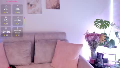 Is secret online show from September 18, 7:05 pm