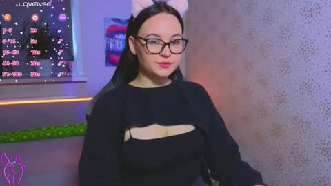 Snapshot of esterplayful chatting on September 30, 10:42 am EsterPlayful online show from September 30, 10:42 am