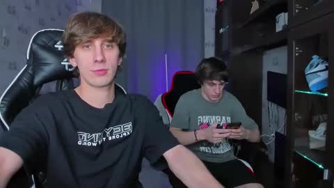 LOUIS online show from February 20, 4:14 pm