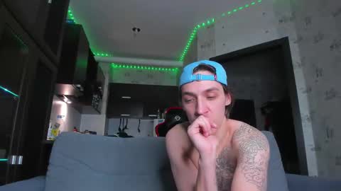 LOUIS online show from September 10, 9:59 pm