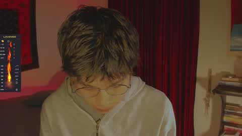 Esteban online show from October 17, 10:45 pm