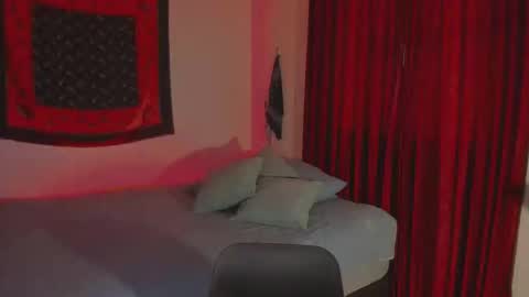 Esteban online show from October 20, 10:32 pm