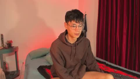 Esteban online show from November 3, 2:35 am