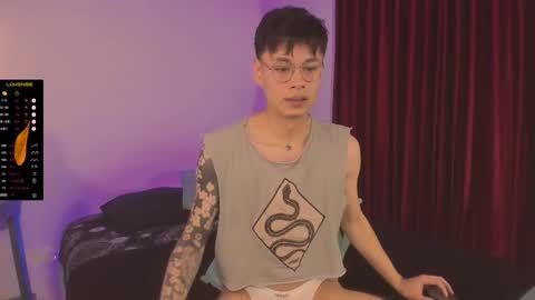 Esteban online show from November 12, 1:06 am