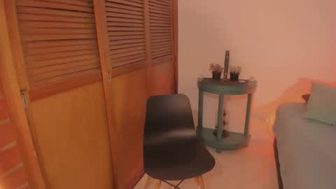 Esteban online show from November 29, 12:35 am