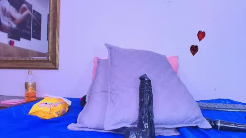 Estrella online show from February 22, 3:03 pm