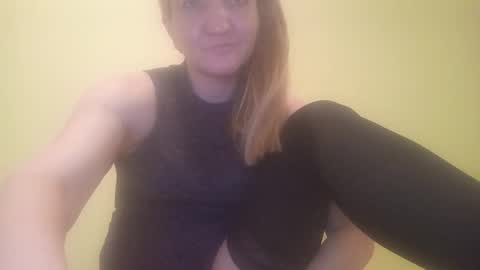 estrellawalters online show from December 21, 8:32 pm