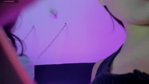 Cloe and Megan online show from September 30, 7:41 pm