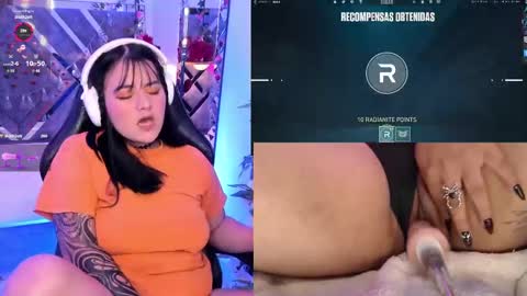 Aura online show from March 11, 1:56 pm