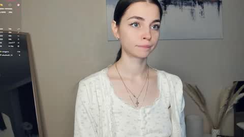 Mary online show from November 25, 7:41 am