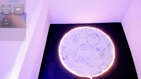 Snapshot of ethaancox chatting on February 26, 12:27 am ethaancox online show from February 26, 12:27 am