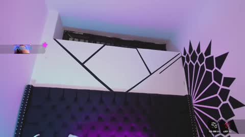 Snapshot of ethaancox chatting on October 2, 7:26 am ethaancox online show from October 2, 7:26 am