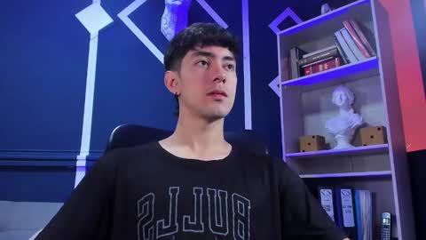 Etham online show from October 1, 1:17 pm