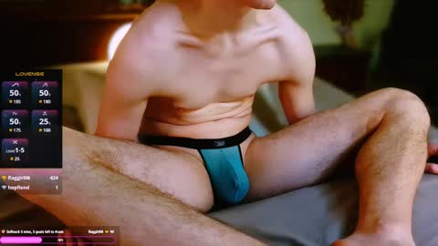 Snapshot of ethan7inches chatting on February 2, 1:55 am Ethan online show from February 2, 1:55 am