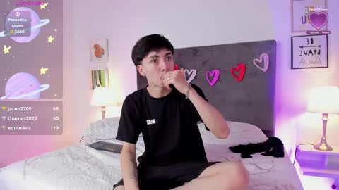 Snapshot of ethan_and_ava chatting on February 27, 5:04 pm ethan and ava online show from February 27, 5:04 pm