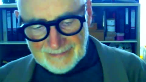 Snapshot of etonne chatting on October 22, 10:15 am etonne online show from October 22, 10:15 am