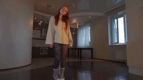 Snapshot of eugenecristino chatting on October 3, 11:51 am Lillie here and its my first day online show from October 3, 11:51 am