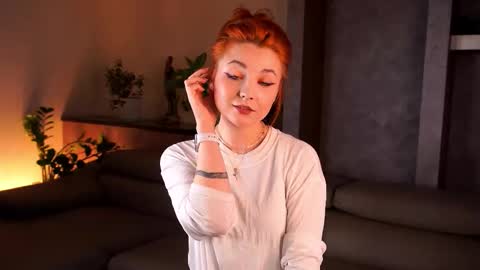 Snapshot of eugenecristino chatting on October 17, 11:35 am Lillie here and its my first day online show from October 17, 11:35 am