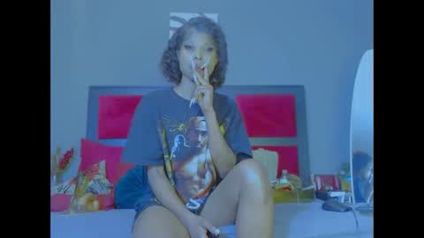 Snapshot of eva4him831 chatting on September 15, 12:43 am eva4him831 online show from September 15, 12:43 am