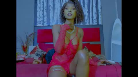 Snapshot of eva4him831 chatting on October 18, 12:02 am eva4him831 online show from October 18, 12:02 am